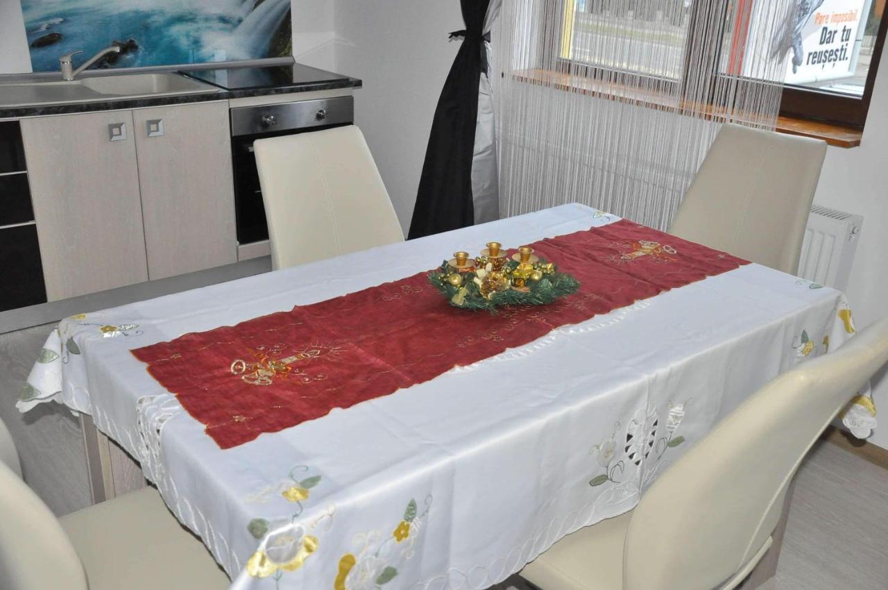 Casa Andrei Hotel Brasov Bagian luar foto