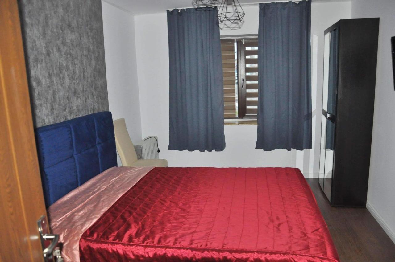 Casa Andrei Hotel Brasov Bagian luar foto