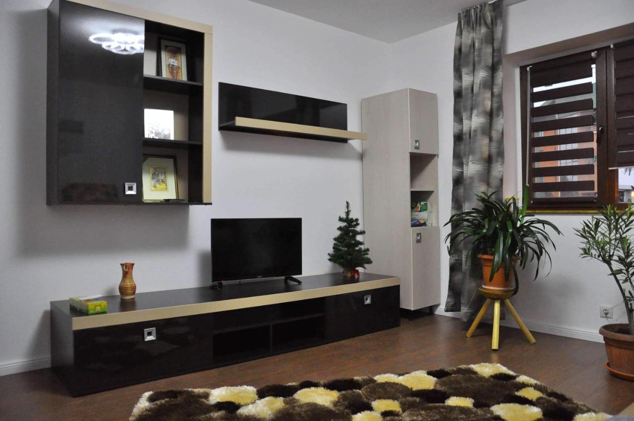 Casa Andrei Hotel Brasov Bagian luar foto